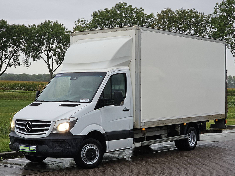 Mercedes-Benz Sprinter 516 automaat EURO6 - Dobozos kisteherautó: 2 kép. Mercedes-Benz Sprinter 516 automaat EURO6 - Dobozos kisteherautó: 2 kép.
