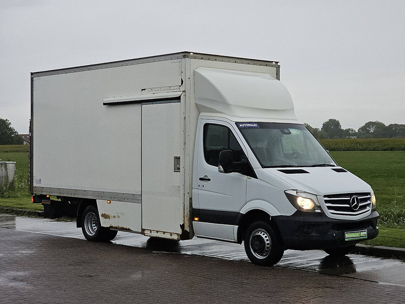 Mercedes-Benz Sprinter 516 automaat EURO6 - Dobozos kisteherautó: 5 kép. Mercedes-Benz Sprinter 516 automaat EURO6 - Dobozos kisteherautó: 5 kép.