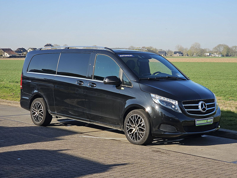 Mercedes-Benz V-Klasse 250 CDI XL DC EURO6 - Kis furgon: 5 kép. Mercedes-Benz V-Klasse 250 CDI XL DC EURO6 - Kis furgon: 5 kép.
