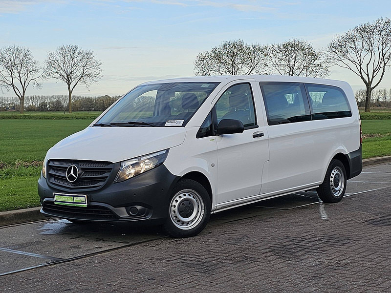 Mercedes-Benz Vito 110 CDI TOURER L3 XL 9-Persoons NAP - Minibusz, Kisbusz: 2 kép. Mercedes-Benz Vito 110 CDI TOURER L3 XL 9-Persoons NAP - Minibusz, Kisbusz: 2 kép.