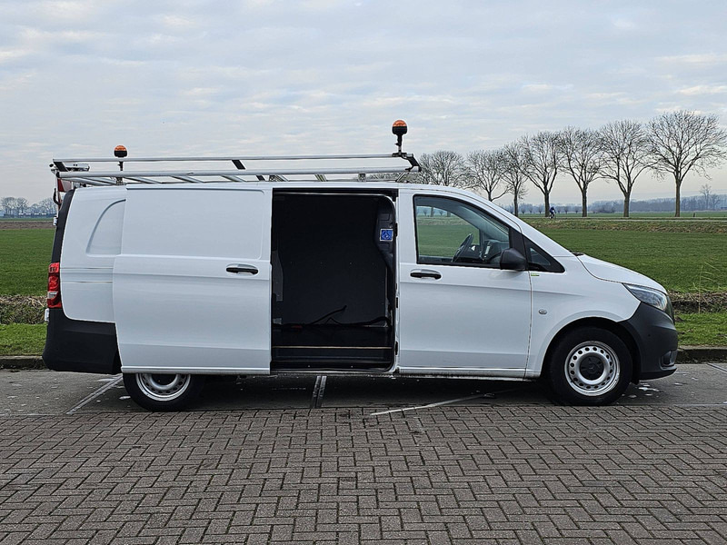 Kis furgon Mercedes-Benz Vito 116 CDI XXL AUT.: 14 kép.