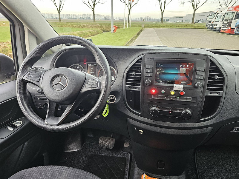 Interior photo 1: Kis furgon Mercedes-Benz Vito 116 CDI XXL AUT.