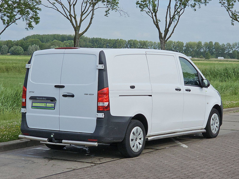 Mercedes-Benz Vito 116 L2 Automaat Euro6! - Kis furgon: 3 kép. Mercedes-Benz Vito 116 L2 Automaat Euro6! - Kis furgon: 3 kép.