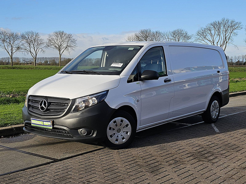 Mercedes-Benz Vito 116 XL ac aut. EURO6 - Furgon: 2 kép. Mercedes-Benz Vito 116 XL ac aut. EURO6 - Furgon: 2 kép.