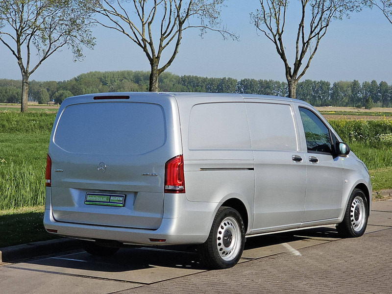 Mercedes-Benz Vito 119 CDI Lang LED Navi ! - Kis furgon: 3 kép. Mercedes-Benz Vito 119 CDI Lang LED Navi ! - Kis furgon: 3 kép.