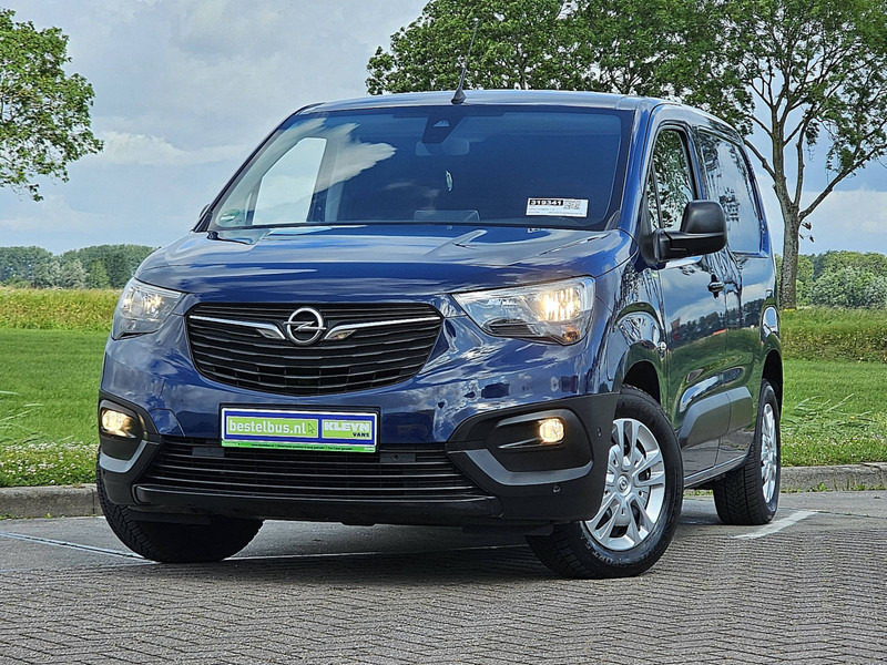 Opel Combo 1.3 L1 Navi PDC Trekhaak - Kis furgon: 1 kép. Opel Combo 1.3 L1 Navi PDC Trekhaak - Kis furgon: 1 kép.
