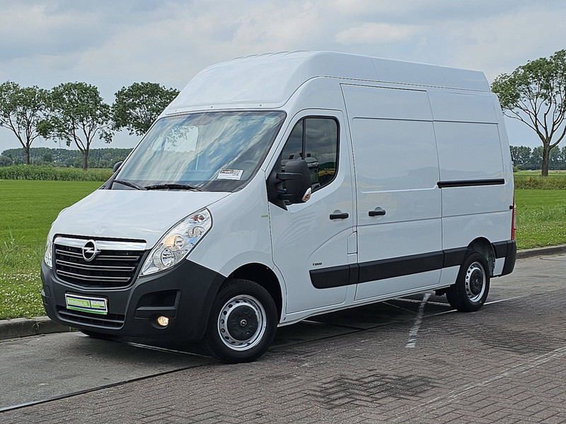 Opel Movano 2.3 L2H3 ExtraHoog-Dak! - Kis furgon: 2 kép. Opel Movano 2.3 L2H3 ExtraHoog-Dak! - Kis furgon: 2 kép.