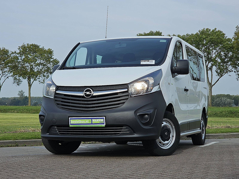 Opel Vivaro 1.6 L1 Combi 9p Airco - Minibusz, Kisbusz: 1 kép. Opel Vivaro 1.6 L1 Combi 9p Airco - Minibusz, Kisbusz: 1 kép.