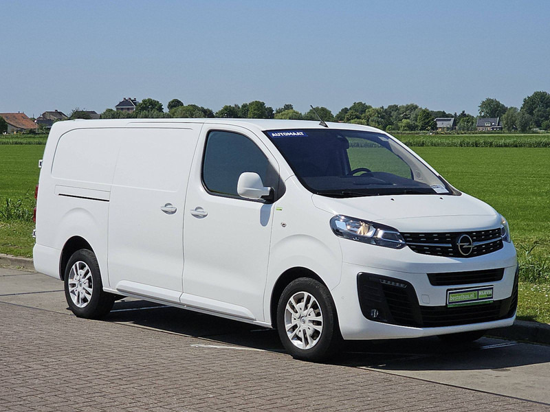 Opel Vivaro 2.0 ac automaat EURO6 - Kis furgon: 5 kép. Opel Vivaro 2.0 ac automaat EURO6 - Kis furgon: 5 kép.