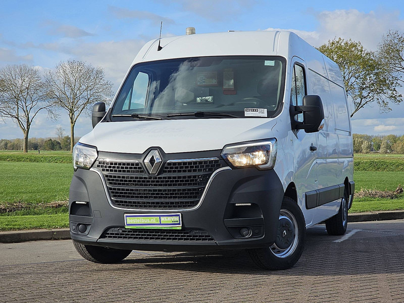 Renault Master 2.3 DCI 130 L2H2 - Furgon: 1 kép. Renault Master 2.3 DCI 130 L2H2 - Furgon: 1 kép.