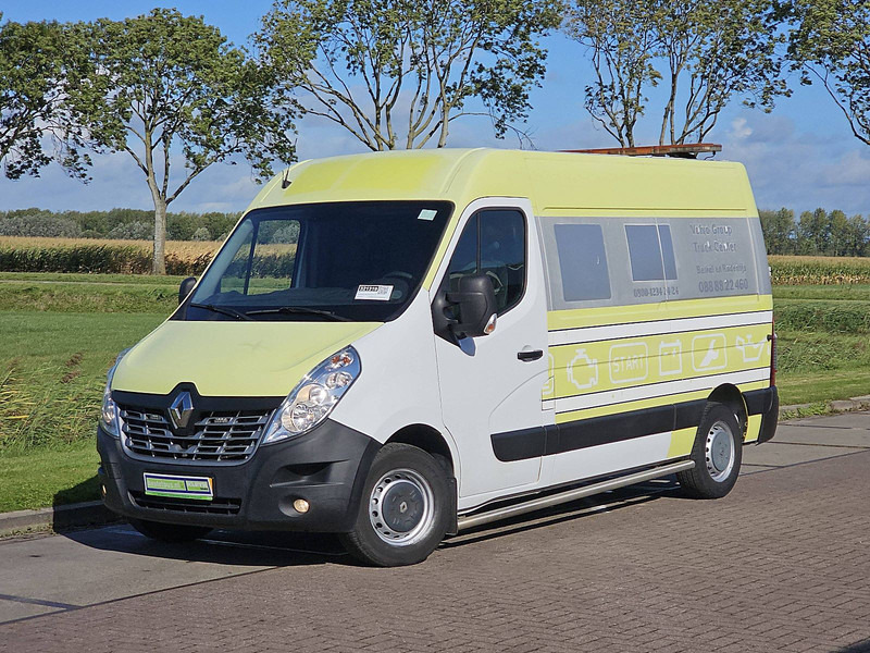 Renault Master 2.3 DCI 135 L2H2 - Furgon: 2 kép. Renault Master 2.3 DCI 135 L2H2 - Furgon: 2 kép.