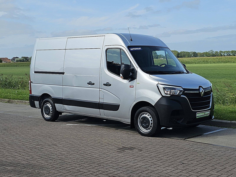Renault Master 2.3 DCI 150 DC L2H2 AUT. - Furgon: 5 kép. Renault Master 2.3 DCI 150 DC L2H2 AUT. - Furgon: 5 kép.