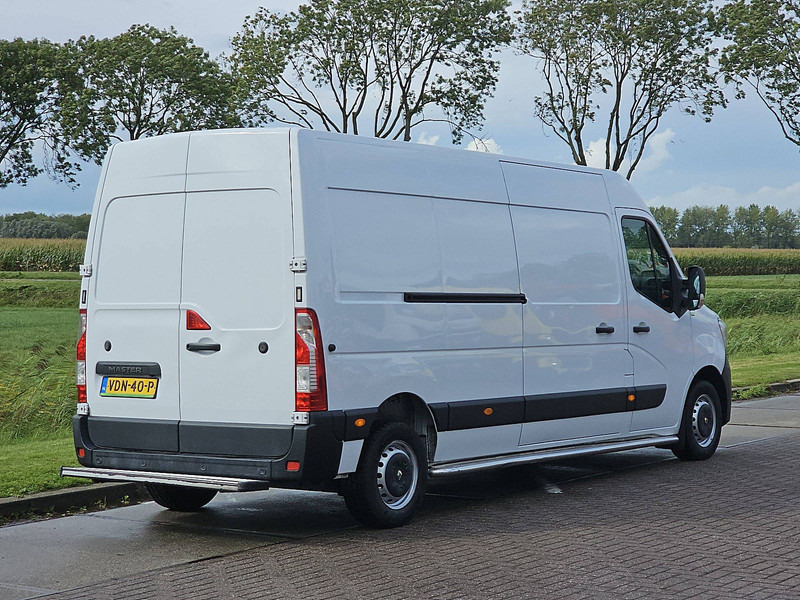 Renault Master 2.3 DCI 150 RED L3H2 AUT - Furgon: 3 kép. Renault Master 2.3 DCI 150 RED L3H2 AUT - Furgon: 3 kép.