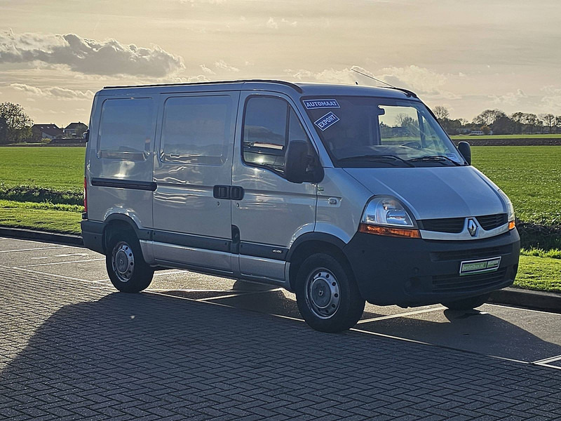Renault Master 2.5 - Furgon: 5 kép. Renault Master 2.5 - Furgon: 5 kép.