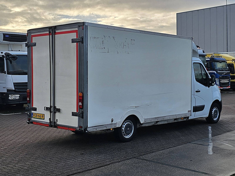 Renault Master - Furgon: 3 kép. Renault Master - Furgon: 3 kép.