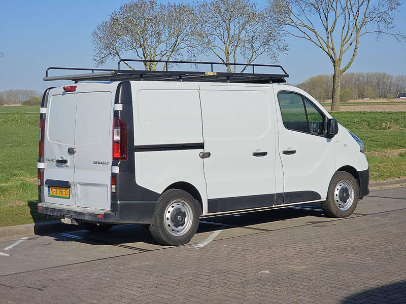 Renault Trafic 1.6 DCI L1H1 Navi Euro6 NAP! - Kis furgon: 3 kép. Renault Trafic 1.6 DCI L1H1 Navi Euro6 NAP! - Kis furgon: 3 kép.