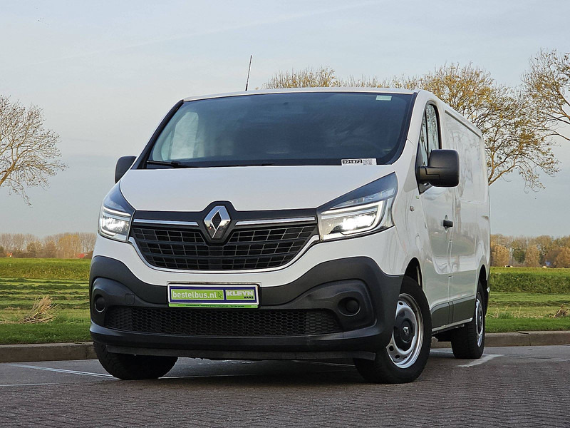 Renault Trafic 1.6 DCI ac bluetooth EURO6 - Kis furgon: 1 kép. Renault Trafic 1.6 DCI ac bluetooth EURO6 - Kis furgon: 1 kép.