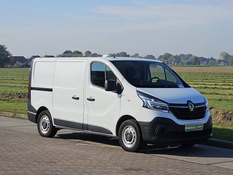 Renault Trafic 2.0 DCI L1H1 Navi Trekhaak ! - Kis furgon: 5 kép. Renault Trafic 2.0 DCI L1H1 Navi Trekhaak ! - Kis furgon: 5 kép.