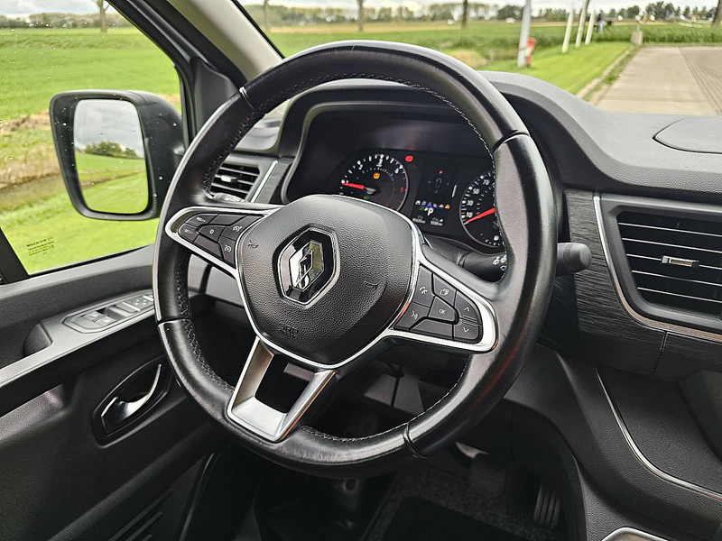 Minibusz, Kisbusz Renault Trafic 2.0 DCI ac aut. 8 pers EURO6: 11 kép. Minibusz, Kisbusz Renault Trafic 2.0 DCI ac aut. 8 pers EURO6: 11 kép.