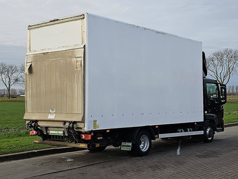 Renault d 180 150-35 3.5T - Dobozos kisteherautó: 3 kép. Renault d 180 150-35 3.5T - Dobozos kisteherautó: 3 kép.