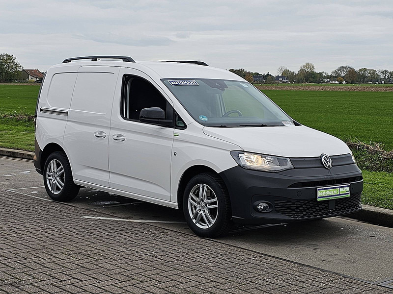 Volkswagen Caddy 2.0 L1 Digital Cockpit! - Dobozos kisteherautó: 5 kép. Volkswagen Caddy 2.0 L1 Digital Cockpit! - Dobozos kisteherautó: 5 kép.