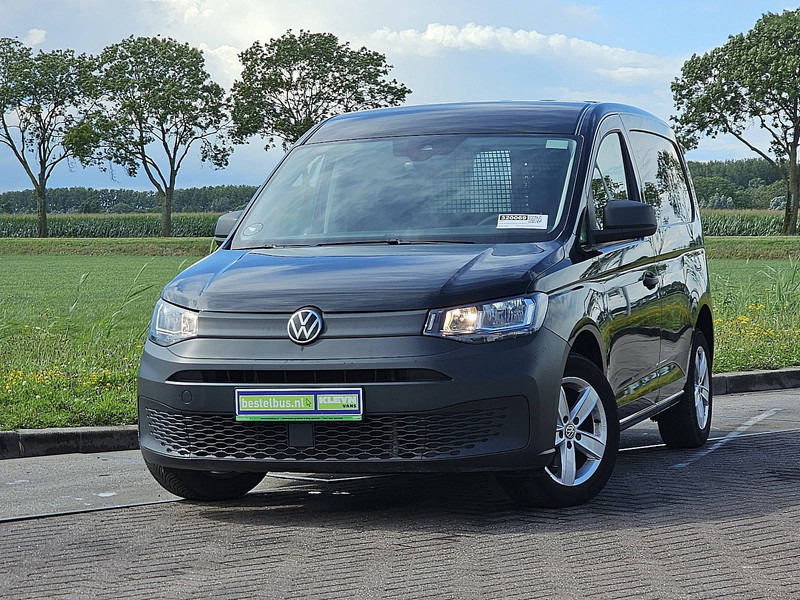Volkswagen Caddy 2.0 L1 Euro6 AC CarPlay! - Dobozos kisteherautó: 1 kép. Volkswagen Caddy 2.0 L1 Euro6 AC CarPlay! - Dobozos kisteherautó: 1 kép.