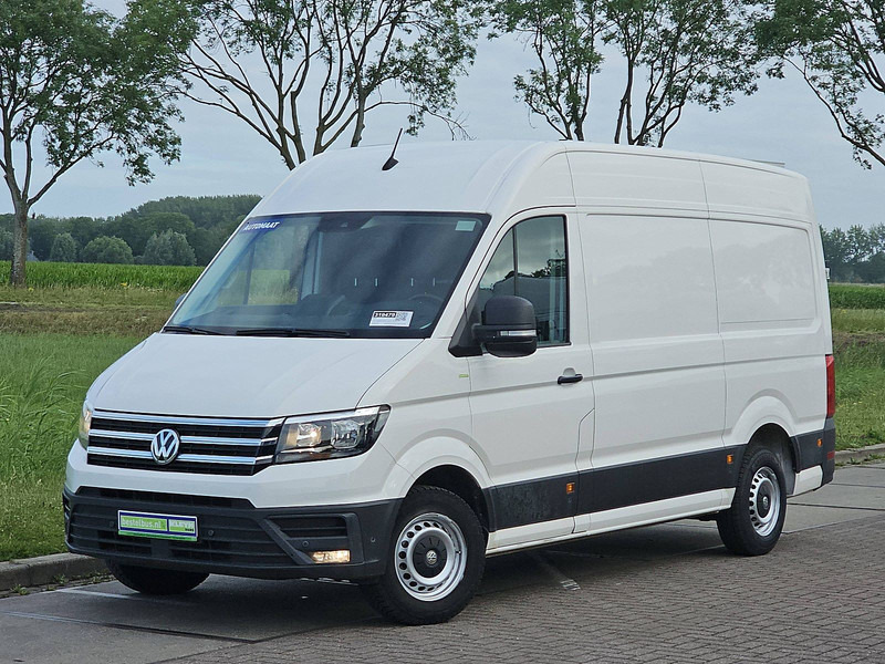 Volkswagen Crafter 2.0 L2H2 Navi Airco - Furgon: 2 kép. Volkswagen Crafter 2.0 L2H2 Navi Airco - Furgon: 2 kép.