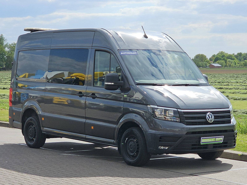 Volkswagen Crafter 35 2.0 L3H3 2x-Zijdeur NAP - Furgon: 5 kép. Volkswagen Crafter 35 2.0 L3H3 2x-Zijdeur NAP - Furgon: 5 kép.