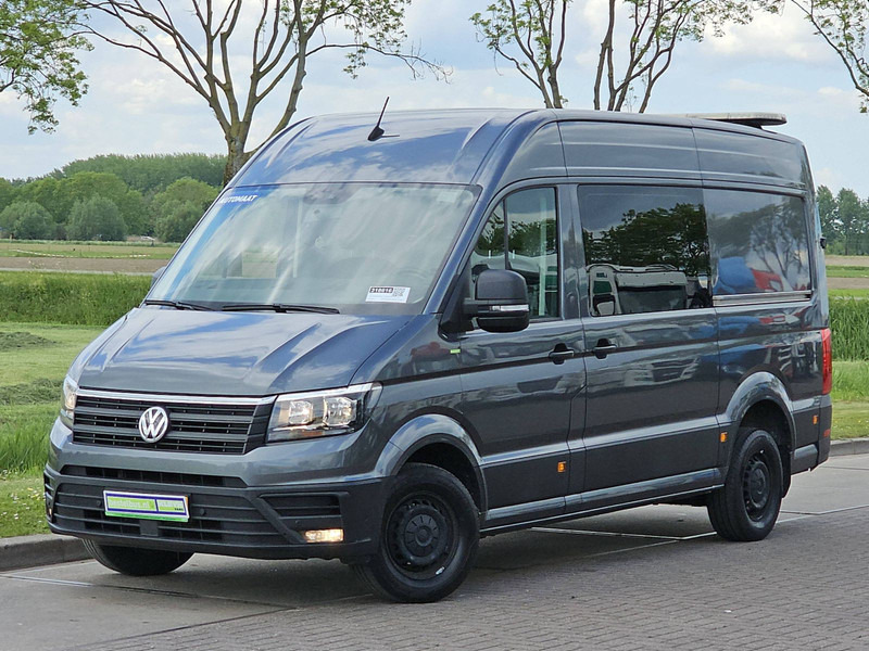 Volkswagen Crafter 35 2.0 L3H3 2x-Zijdeur NAP - Furgon: 2 kép. Volkswagen Crafter 35 2.0 L3H3 2x-Zijdeur NAP - Furgon: 2 kép.