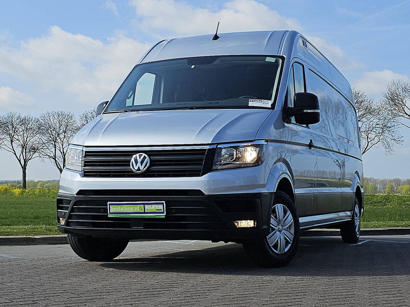 Volkswagen Crafter 35 2.0 L4H3 Navi Euro6 AC! - Furgon: 1 kép. Volkswagen Crafter 35 2.0 L4H3 Navi Euro6 AC! - Furgon: 1 kép.