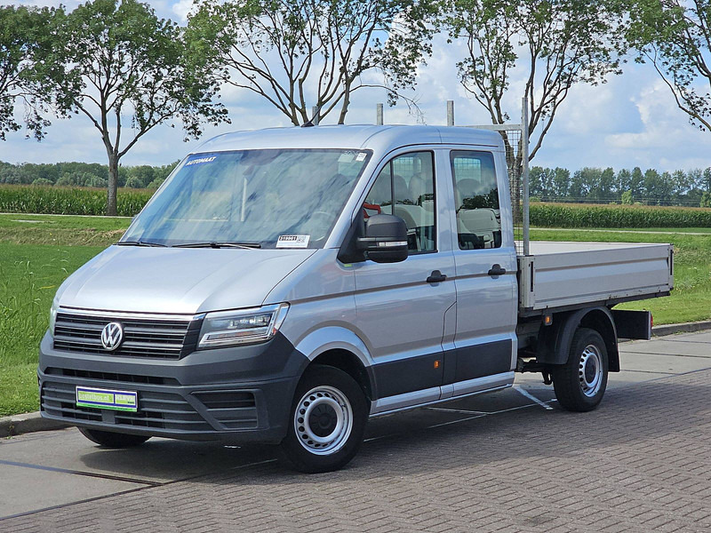 Volkswagen Crafter 35 2.0 Open Laadbak Dub.Cab - Platós kisteherautó: 2 kép. Volkswagen Crafter 35 2.0 Open Laadbak Dub.Cab - Platós kisteherautó: 2 kép.