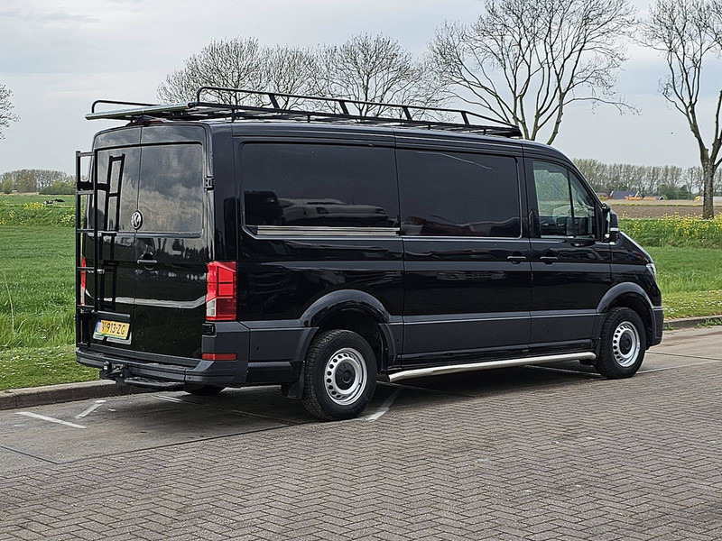 Volkswagen Crafter 35 2.0 TDI 140 AUT. L2H1 - Furgon: 3 kép. Volkswagen Crafter 35 2.0 TDI 140 AUT. L2H1 - Furgon: 3 kép.