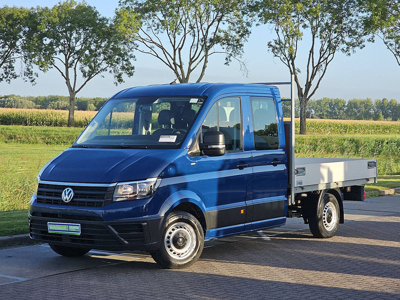 Volkswagen Crafter 35 2.0 dc pickup EURO6 - Platós kisteherautó: 2 kép. Volkswagen Crafter 35 2.0 dc pickup EURO6 - Platós kisteherautó: 2 kép.