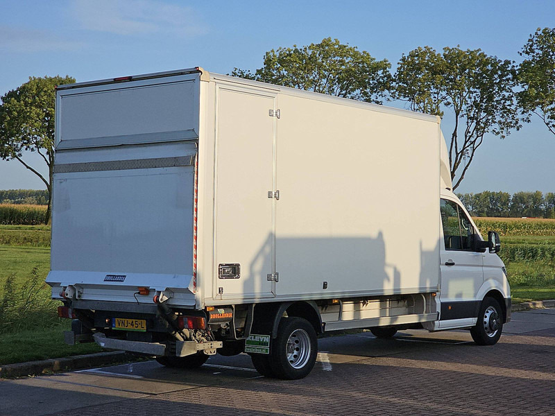 Volkswagen Crafter 50 2.0 ac EURO6 - Dobozos kisteherautó: 3 kép. Volkswagen Crafter 50 2.0 ac EURO6 - Dobozos kisteherautó: 3 kép.