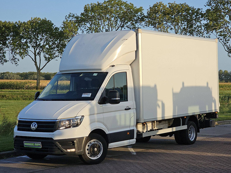 Volkswagen Crafter 50 2.0 ac EURO6 - Dobozos kisteherautó: 2 kép. Volkswagen Crafter 50 2.0 ac EURO6 - Dobozos kisteherautó: 2 kép.