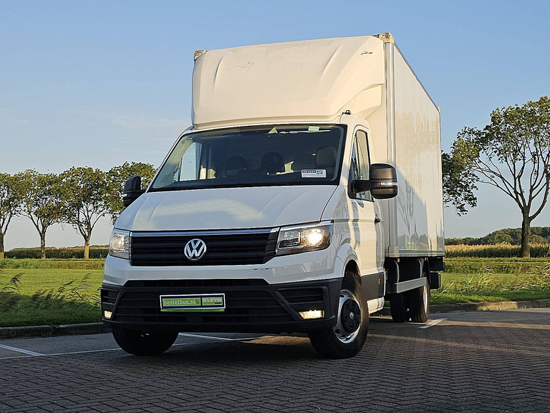 Volkswagen Crafter 50 2.0 ac EURO6 - Dobozos kisteherautó: 1 kép. Volkswagen Crafter 50 2.0 ac EURO6 - Dobozos kisteherautó: 1 kép.