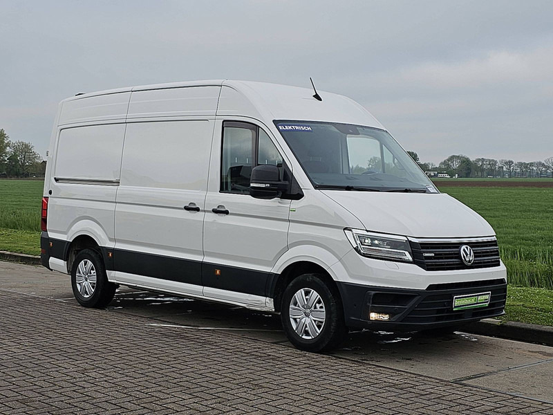 Volkswagen Crafter E-Crafter elektrisch - Furgon, Elektromos kisteherautó: 5 kép. Volkswagen Crafter E-Crafter elektrisch - Furgon, Elektromos kisteherautó: 5 kép.