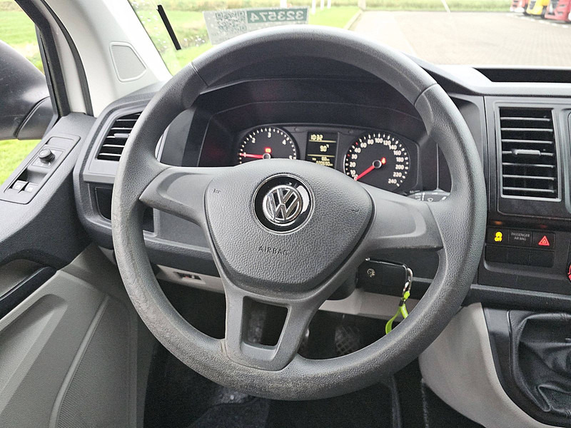 Minibusz, Kisbusz Volkswagen Transporter 2.0 TDI L2H1 Combi 9p Airco!: 11 kép.