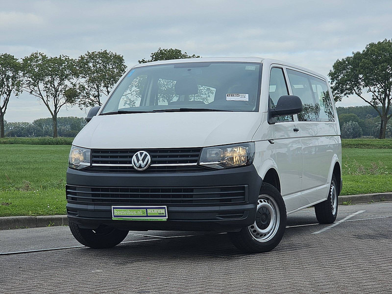 Volkswagen Transporter 2.0 TDI L2H1 Combi 9p Airco - Minibusz, Kisbusz: 1 kép. Volkswagen Transporter 2.0 TDI L2H1 Combi 9p Airco - Minibusz, Kisbusz: 1 kép.