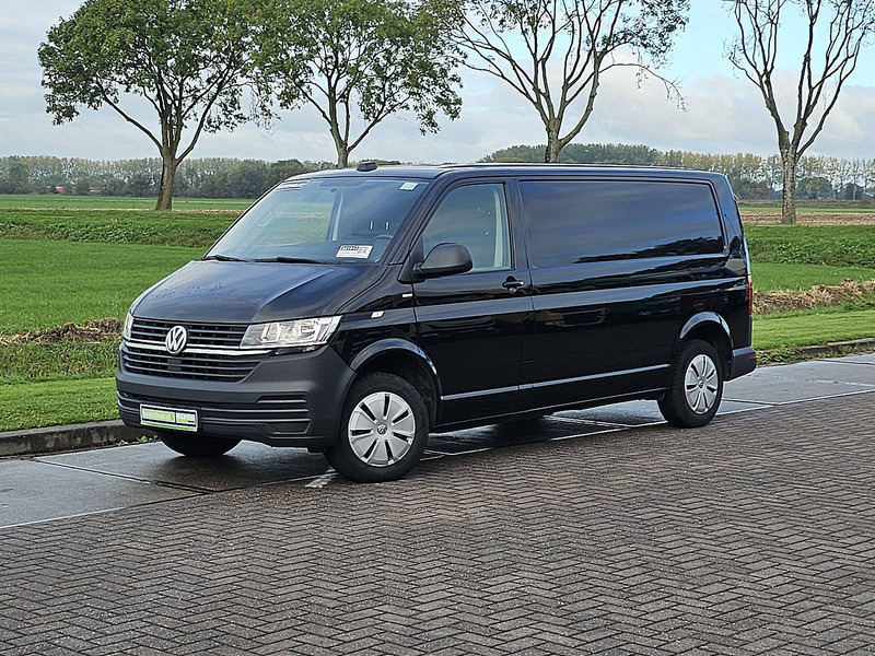 Volkswagen Transporter 2.0 TDI L2H1 Navi ACC! - Kis furgon: 2 kép. Volkswagen Transporter 2.0 TDI L2H1 Navi ACC! - Kis furgon: 2 kép.