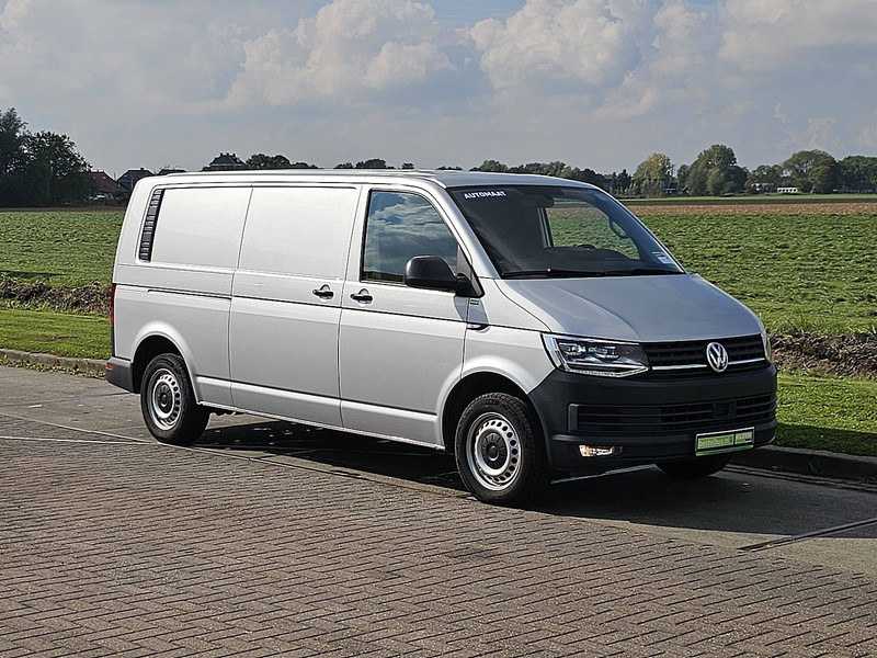 Volkswagen Transporter 2.0 TDI L2H1 Navi LED - Kis furgon: 5 kép. Volkswagen Transporter 2.0 TDI L2H1 Navi LED - Kis furgon: 5 kép.