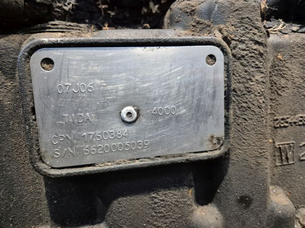 Allison TIDA 4000 Gearbox - Sebességváltó: 2 kép. Allison TIDA 4000 Gearbox - Sebességváltó: 2 kép.