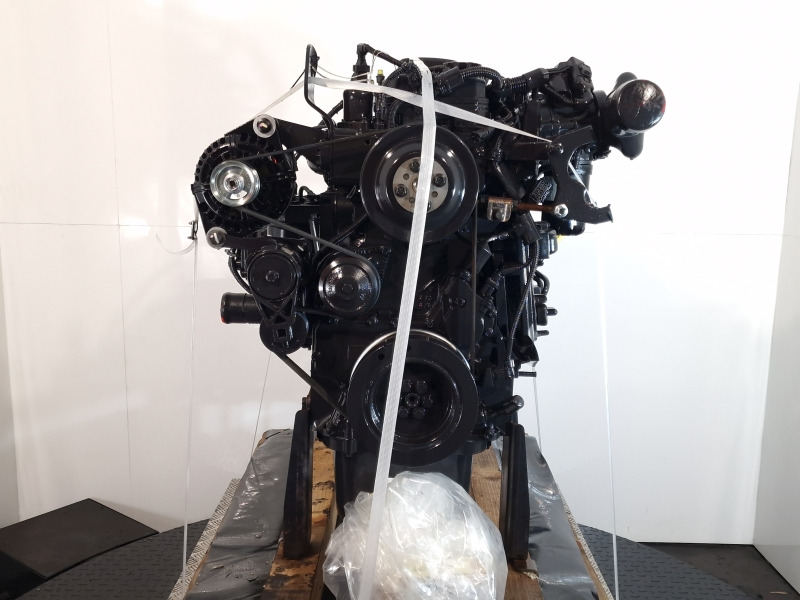 Cummins JCB B6.7 Engine New 400/P7805 Stage5(Plant) - Motor - Építőipari gépek: 5 kép. Cummins JCB B6.7 Engine New 400/P7805 Stage5(Plant) - Motor - Építőipari gépek: 5 kép.