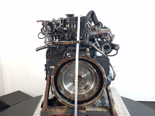 Cummins QSB4.5 CPL 8725 Engine (Plant) - Motor - Építőipari gépek: 3 kép. Cummins QSB4.5 CPL 8725 Engine (Plant) - Motor - Építőipari gépek: 3 kép.