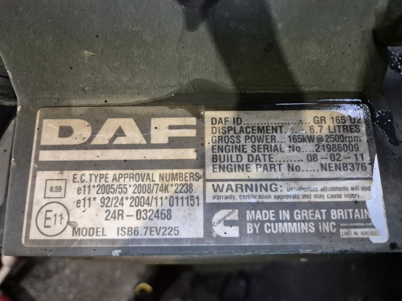 DAF GR165U2 EUR5 Engine (Truck) - Motor - Teherautó: 2 kép. DAF GR165U2 EUR5 Engine (Truck) - Motor - Teherautó: 2 kép.