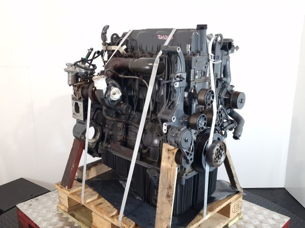 DAF ISF3.8 E6 C Engine (Truck) - Motor - Teherautó: 4 kép. DAF ISF3.8 E6 C Engine (Truck) - Motor - Teherautó: 4 kép.