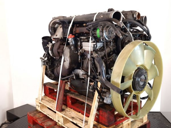 DAF PE228C Engine (Truck) - Motor - Teherautó: 5 kép. DAF PE228C Engine (Truck) - Motor - Teherautó: 5 kép.