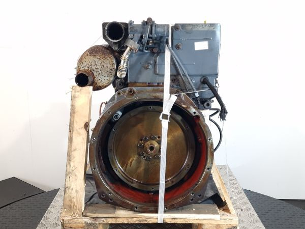 Deutz D2011 L04 Engine (Plant) - Motor - Építőipari gépek: 4 kép. Deutz D2011 L04 Engine (Plant) - Motor - Építőipari gépek: 4 kép.