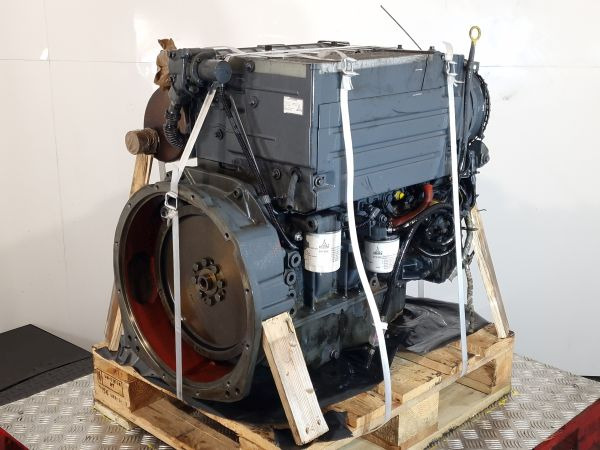 Deutz D2011 L04 I Engine (Industrial) - Motor - Ipari gép: 1 kép. Deutz D2011 L04 I Engine (Industrial) - Motor - Ipari gép: 1 kép.