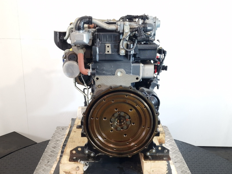 Deutz TCD 3.6 L4 CFXI74AU New Engine (Plant) - Motor - Építőipari gépek: 2 kép. Deutz TCD 3.6 L4 CFXI74AU New Engine (Plant) - Motor - Építőipari gépek: 2 kép.